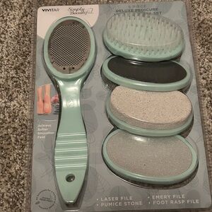 Simply Beautiful 5-Piece Deluxe Pedicure Set - Mint